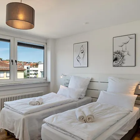 Penthouse In Zentraler Lage 公寓